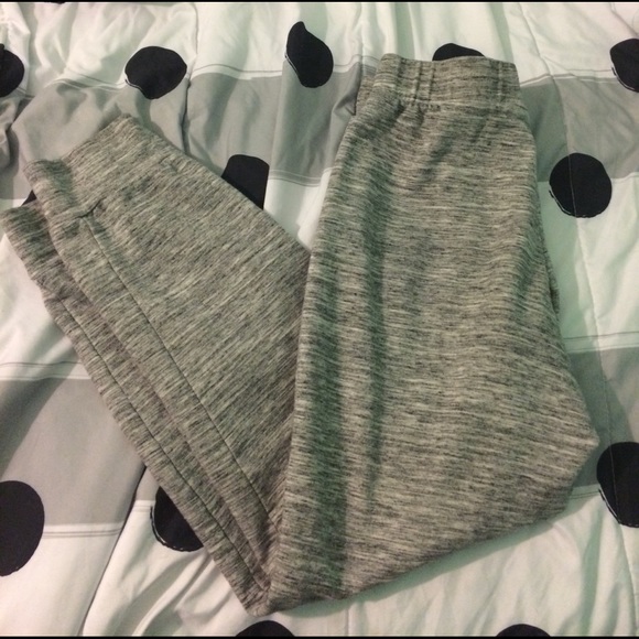 "Be free" sweatpants - Picture 2 of 3