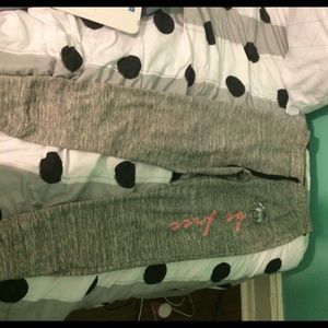 "Be free" sweatpants