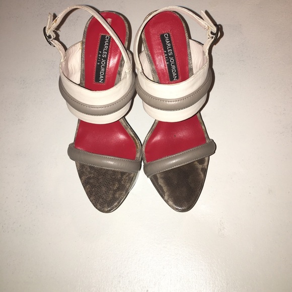 Charles Jourdan Glee wedges. Never worn. - Picture 2 of 5