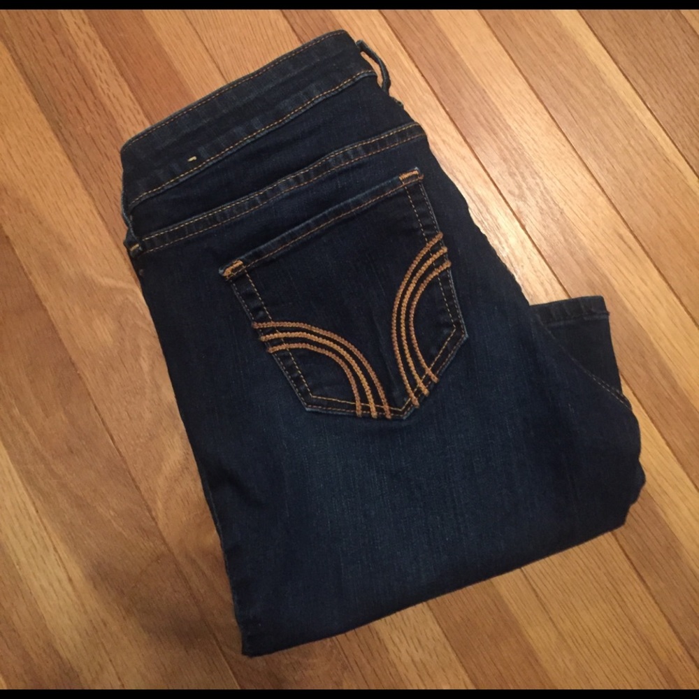 Dark wash hollister jeans