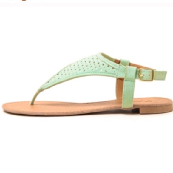 ☀️Mint t-strap faux leather spring sandals - Picture 2 of 3