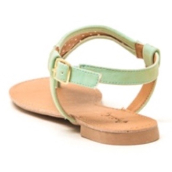 ☀️Mint t-strap faux leather spring sandals - Picture 3 of 3