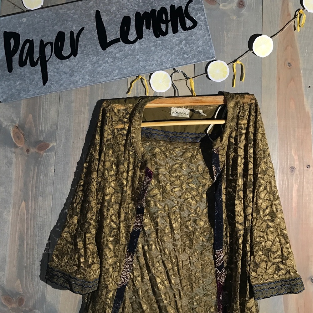 Gimmicks lace cardigan