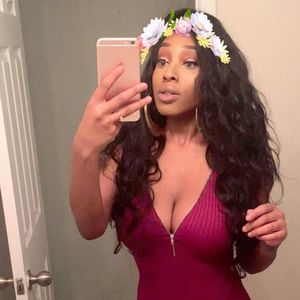 Meet your Posher, Shayla