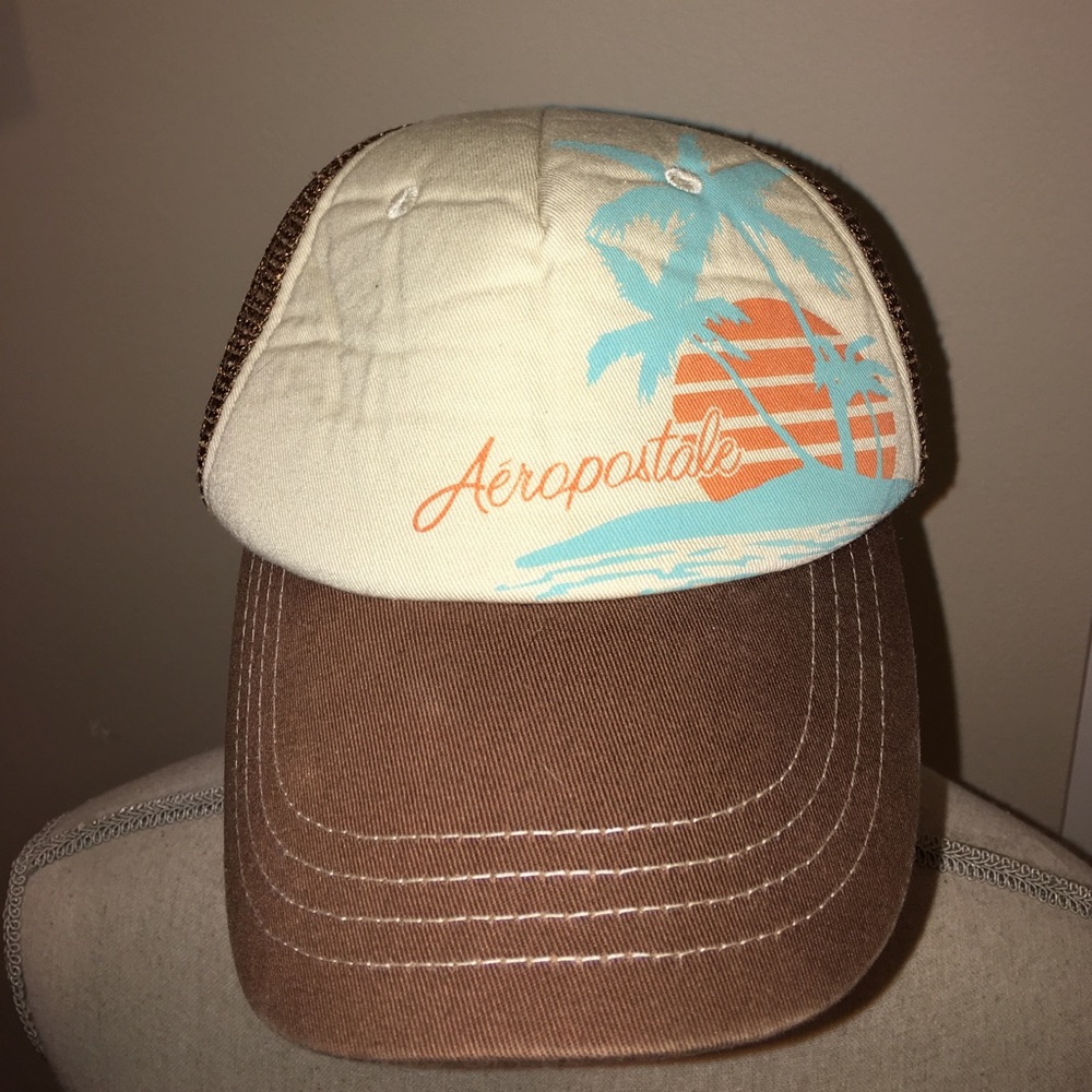 Aeropostale Tropical Print Graphic Trucker Hat
