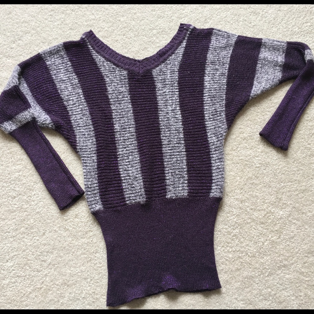 ✨Like New✨ Vertical Striped Ribbed Sweater
