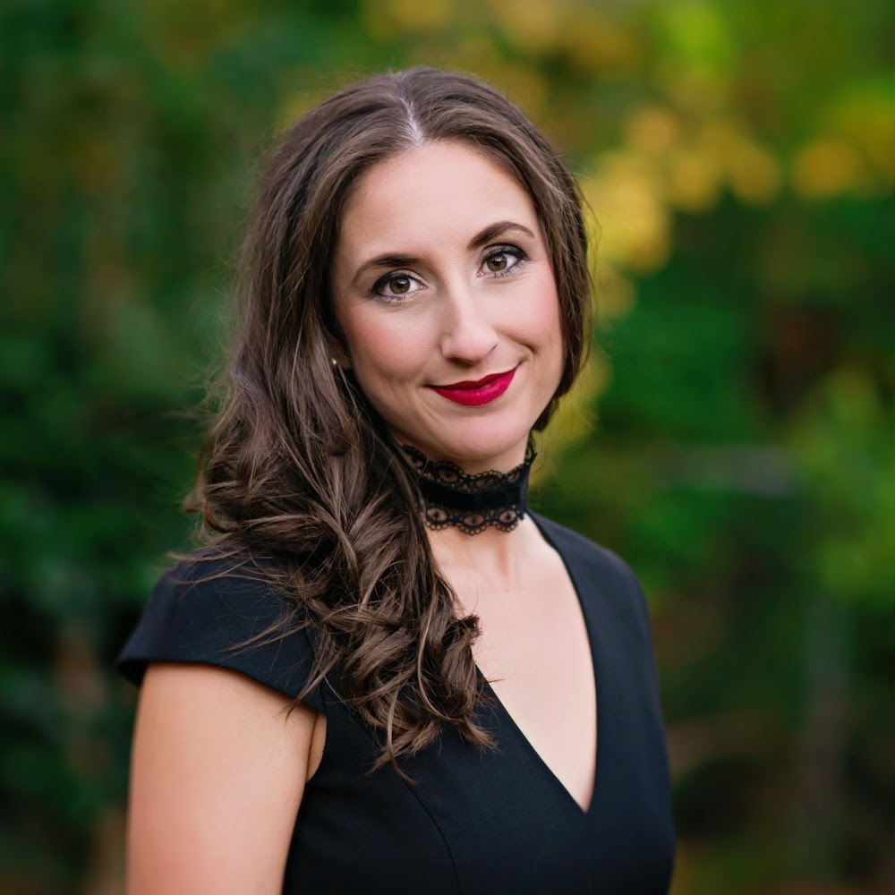 Meet your Posher, Lauren