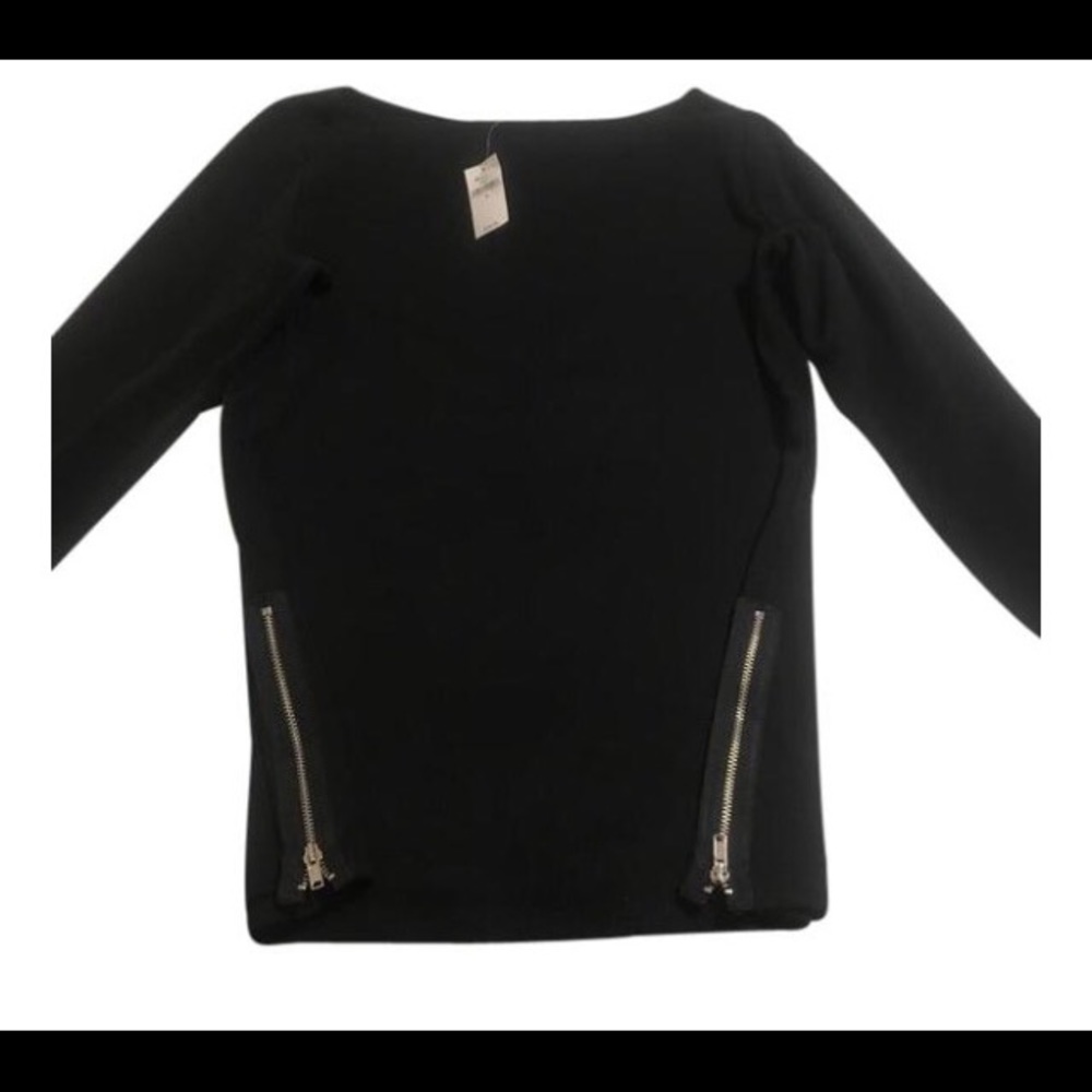 GAP 3/4 sleeve black top