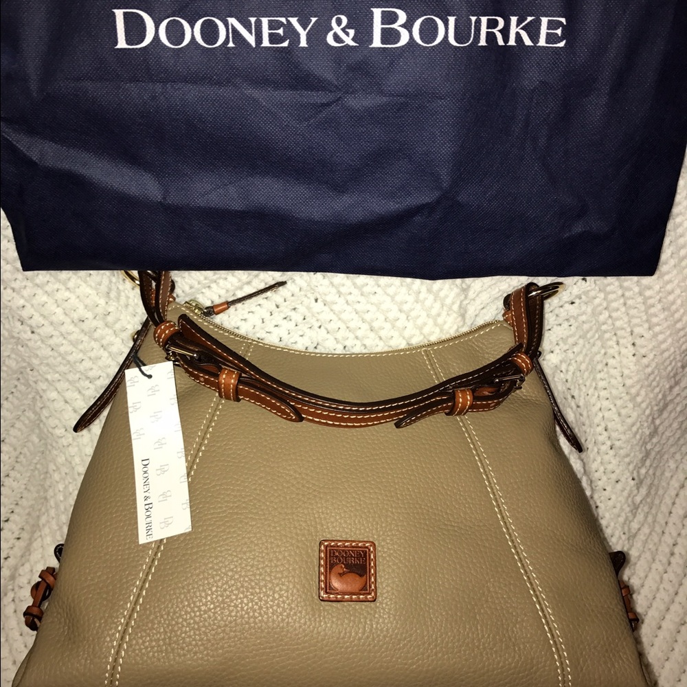 Dooney & Bourke Bag