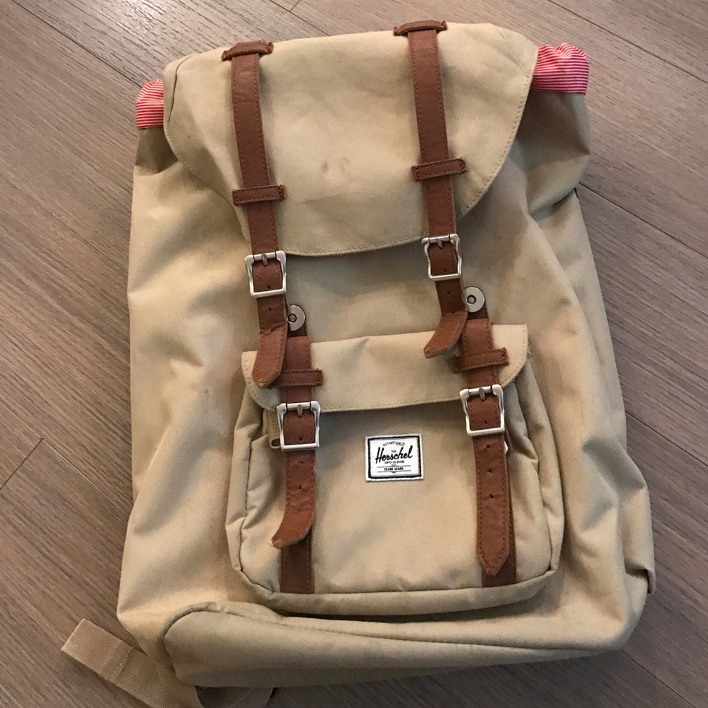 Herschel Little America mid-volume backpack