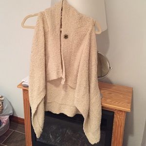 Forever 21 fuzzy vest