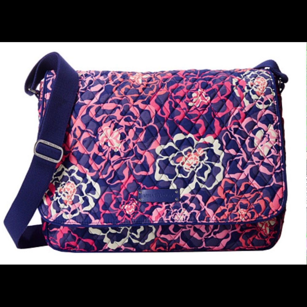 Vera Bradley Messenger Bag in Katalina Pink