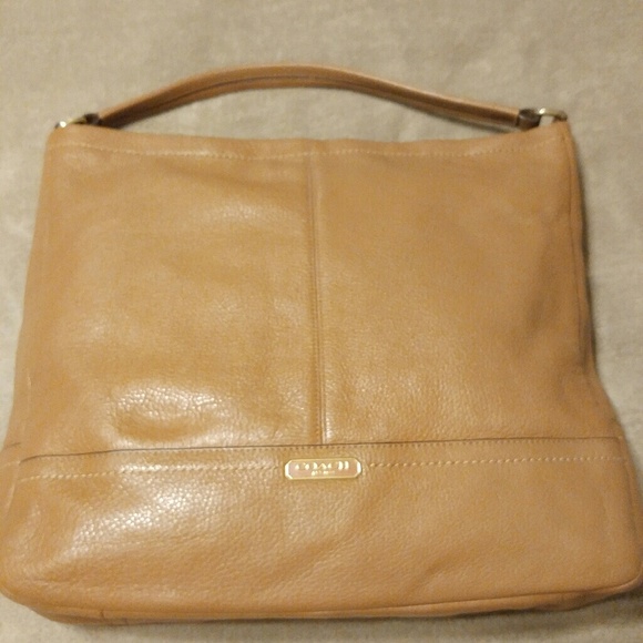 Coach purse - Picture 3 of 6