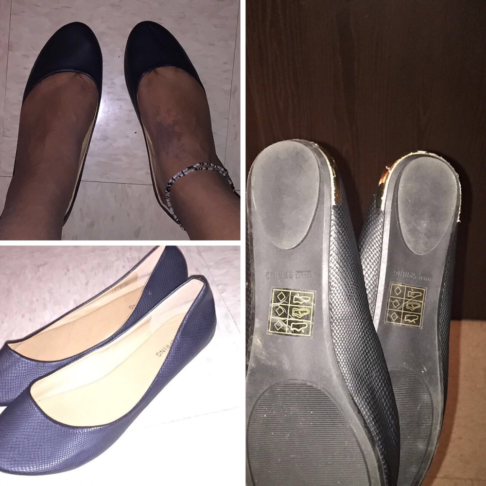 Black Flats - Picture 2 of 2
