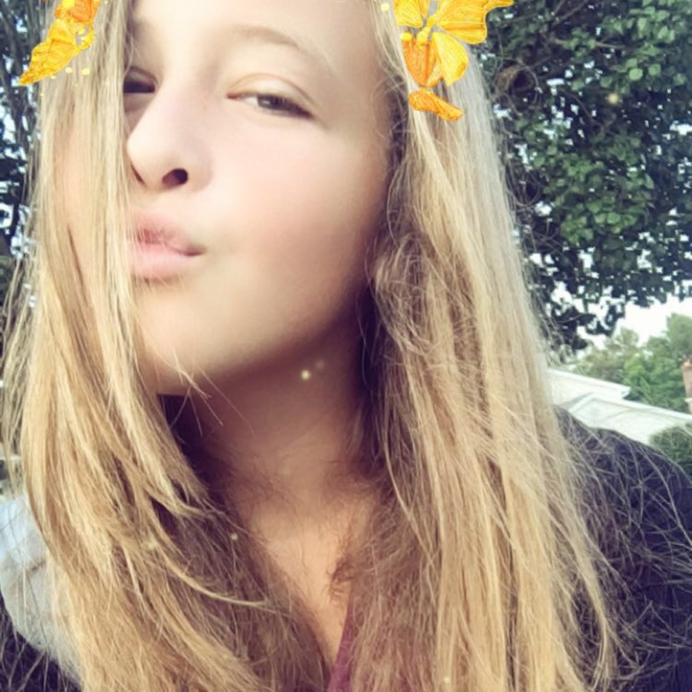 Meet your Posher, Jade