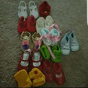 ❤SOLD❤ Bundle of baby shoes