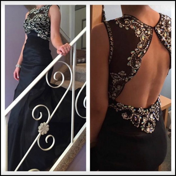 Dresses & Skirts - Prom dress