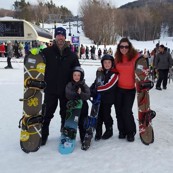 Meet your Posher, Amy - Picture 1 of 1