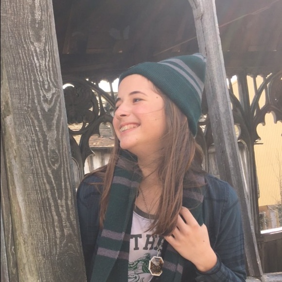 Meet your Posher, Katherine - Picture 1 of 1