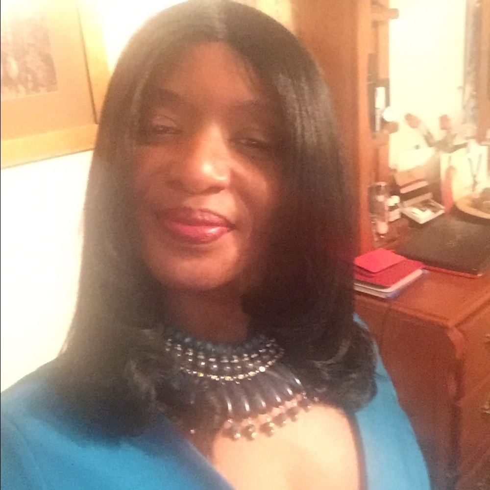 Meet your Posher, Rebecca