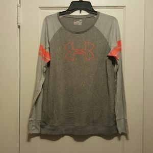 Under Armour long sleeved semi-fitted t-shirt