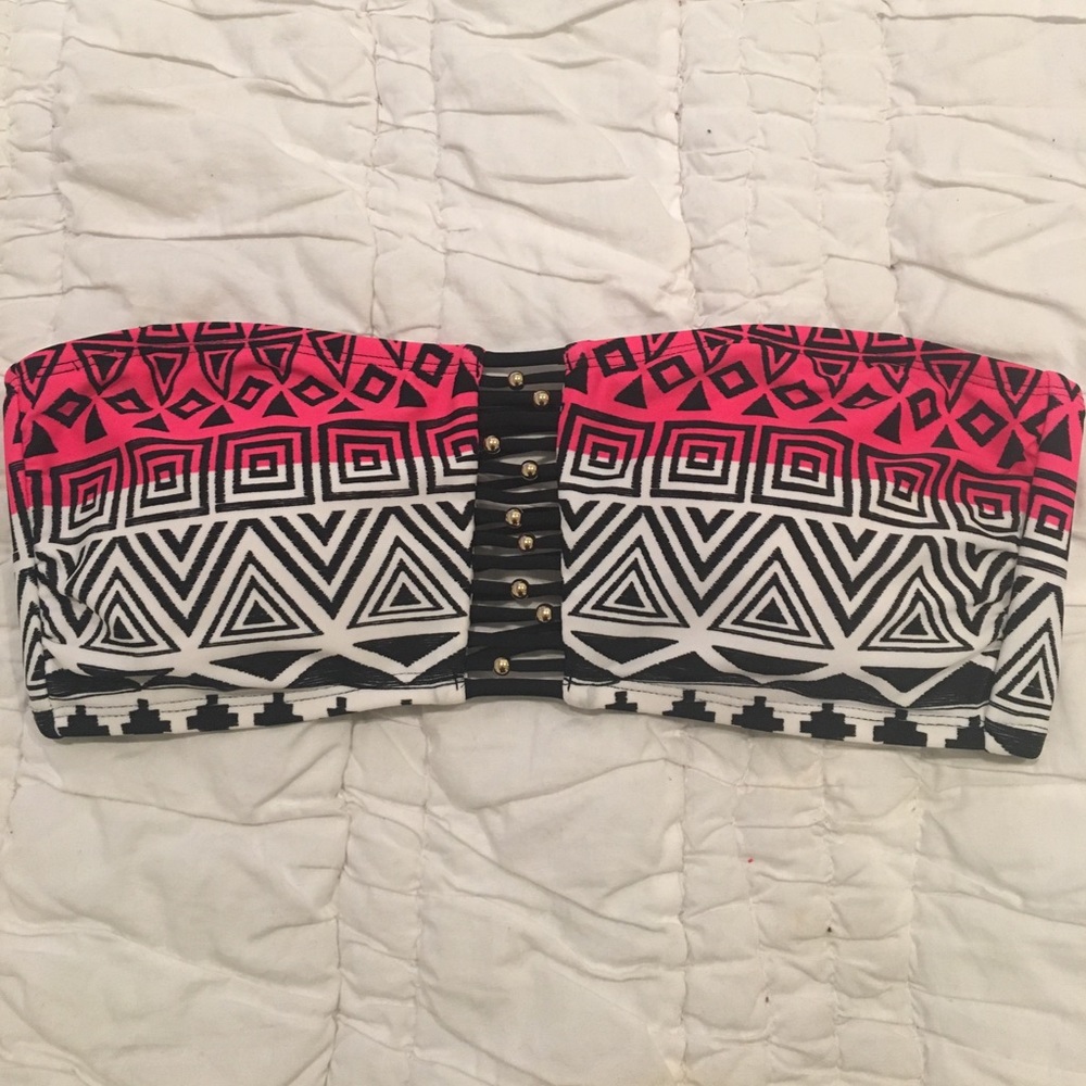 swim suit