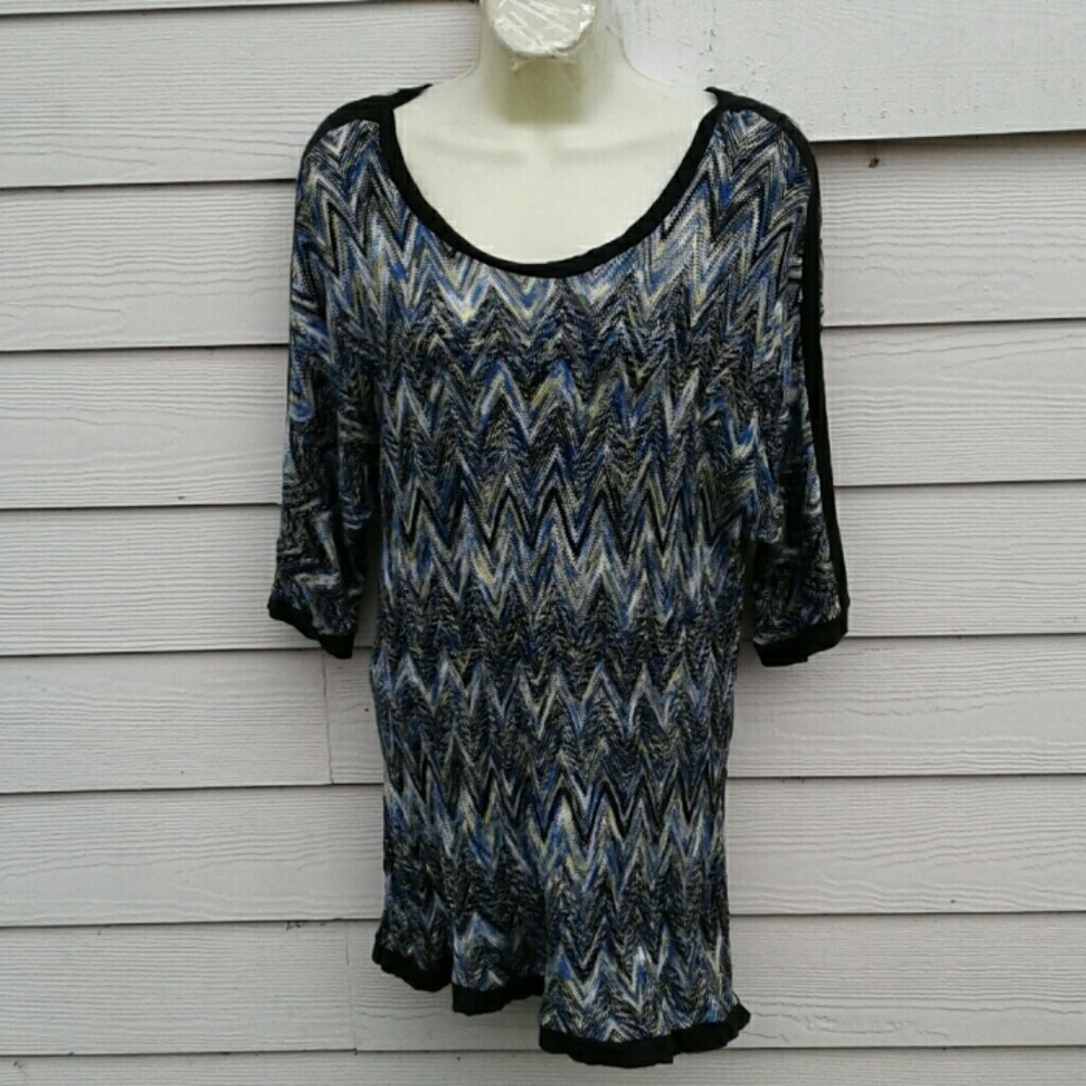 DANA BUCHMAN MULTI-COLORED GRAPHIC TUNIC SWEATER - Picture 2 of 3