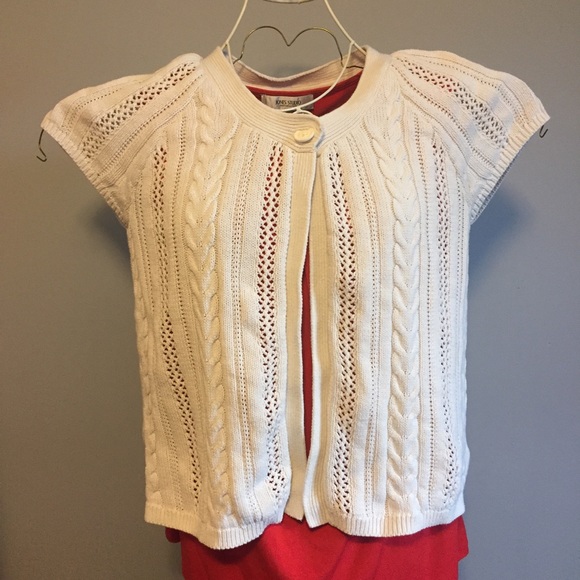 Sonoma Tops - Short-sleeved cable knit sweater Sonoma Tops - Short-sleeved cable knit sweater