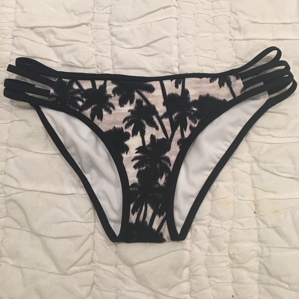 swim suit