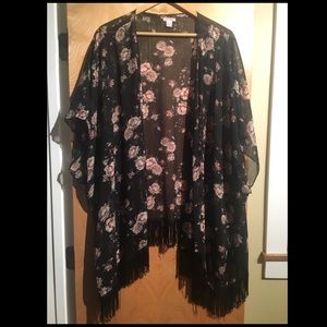 Gently used Xhilaration kimono