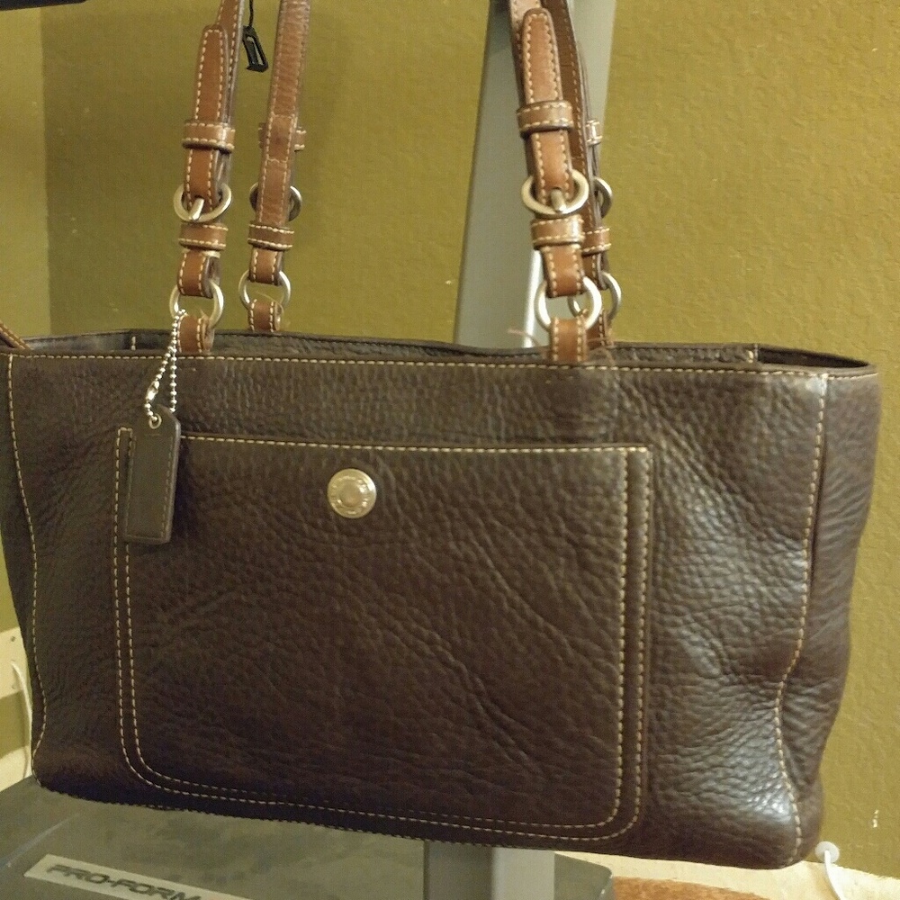 Leather Coach shoulder bag
