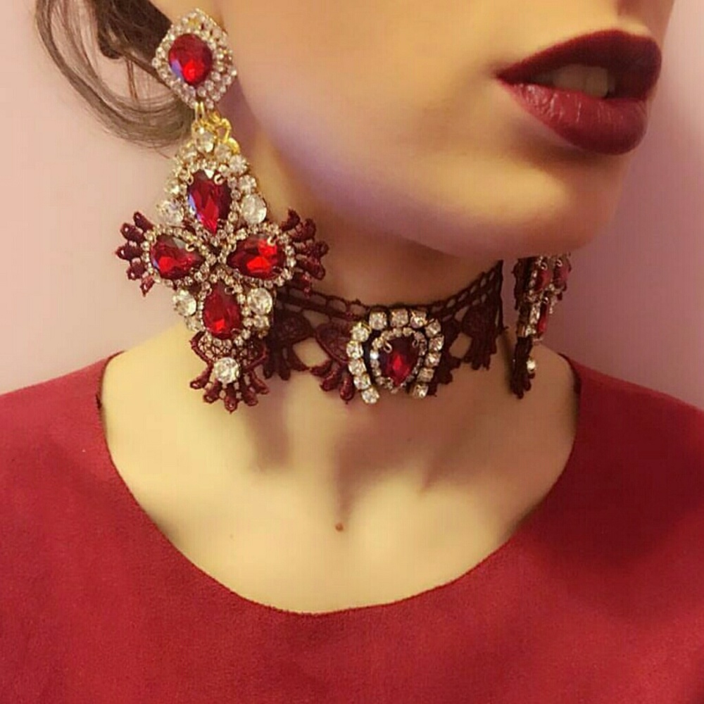 Handmade Earrings (Choker or ring can be made)