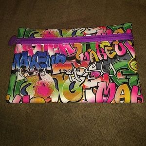 Ipsy Makeup Bag