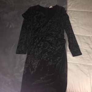 Black velvet long sleeve dress