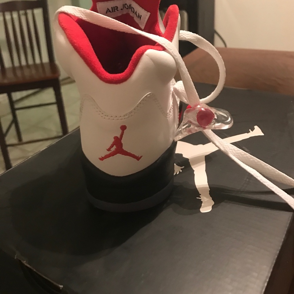 Jordan 5 Retro - Picture 3 of 3