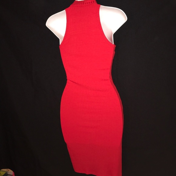 ❌SOLD❌ Red dress - Picture 2 of 2