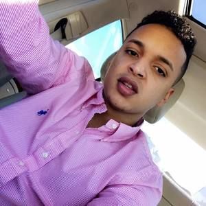 Meet your Posher, Christopher