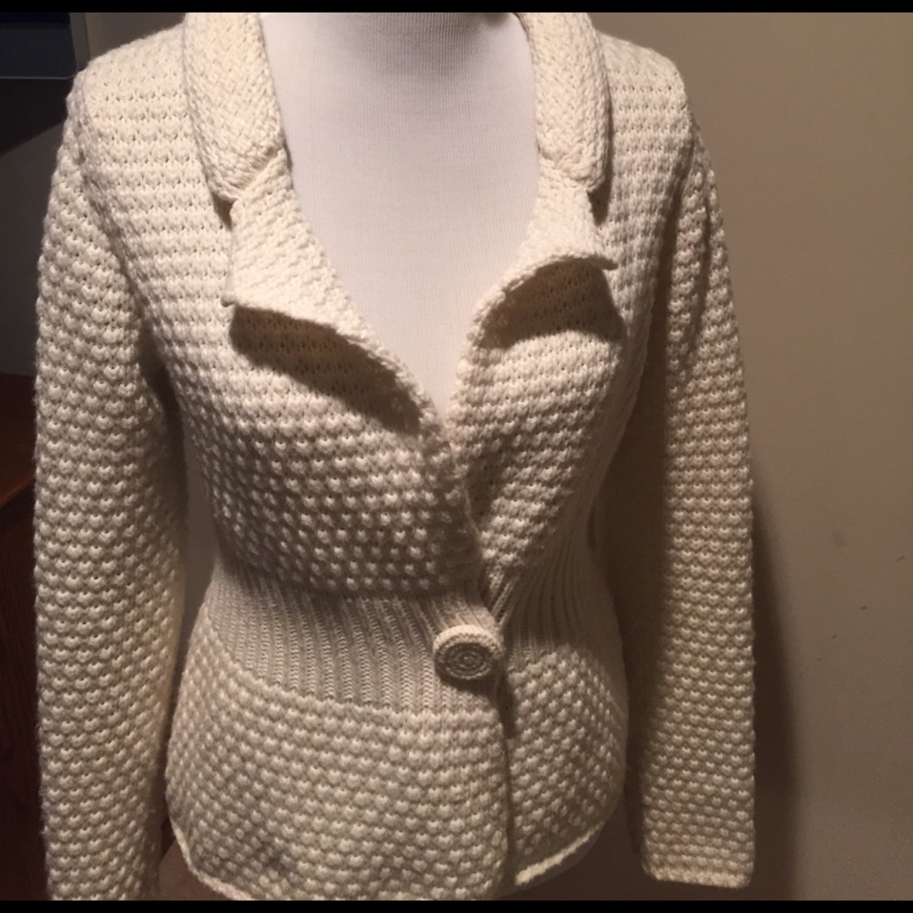Cream White House Black Market sweater