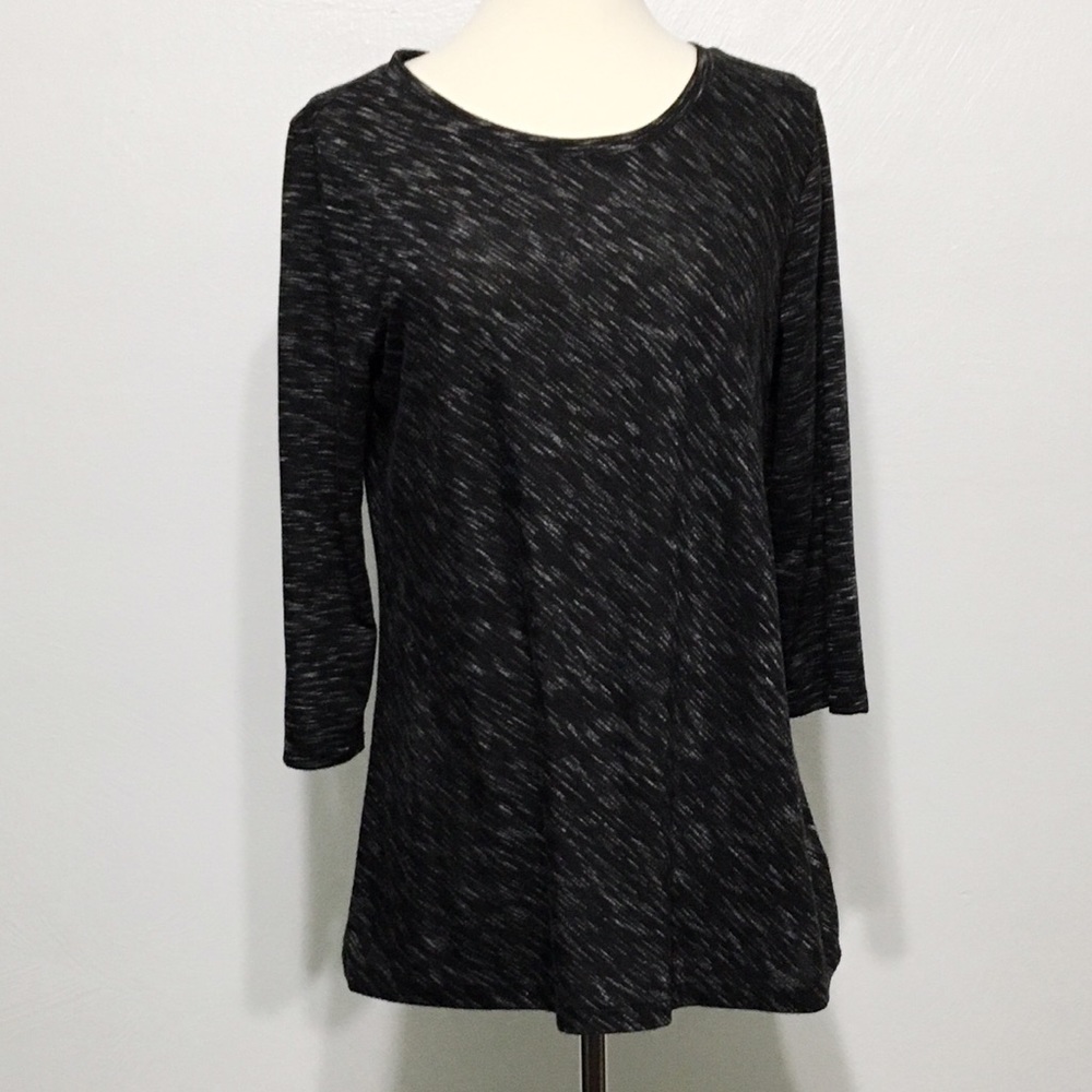 🎉Basic Editions heathered black and gray shirt