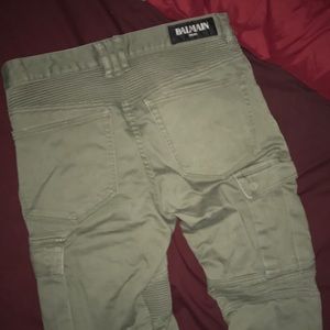 Balmain cargos