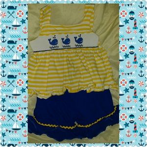 Smocked Auctions whale 2pc outfit size 5