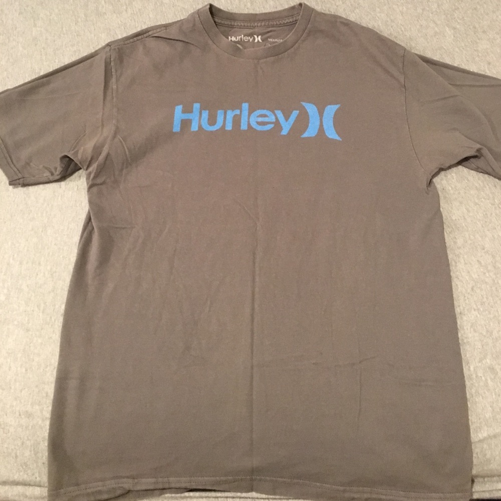 Hurley t shirt