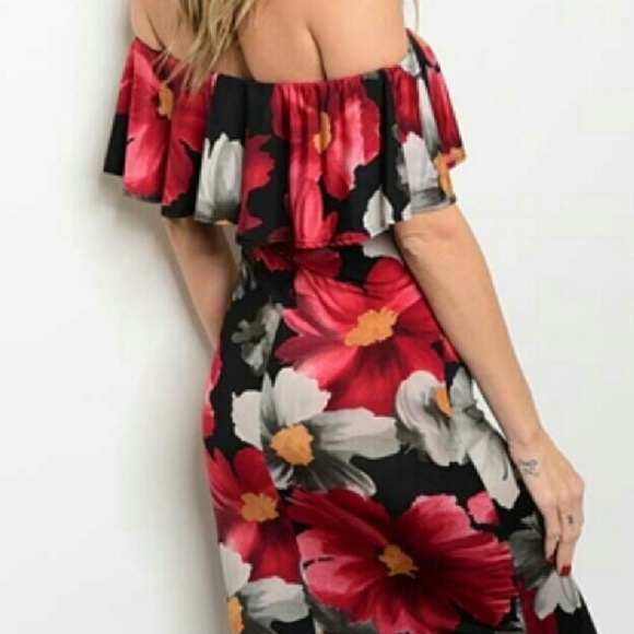 Beautiful flower dress - Picture 2 of 6