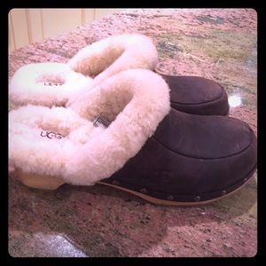 Ugg heeled clogs