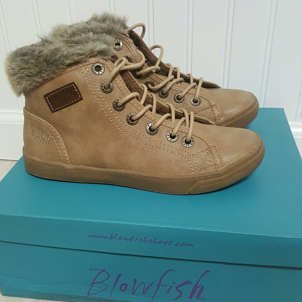 Blowfish boot/sneaker