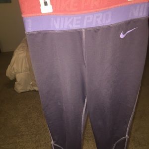 Nike leggings