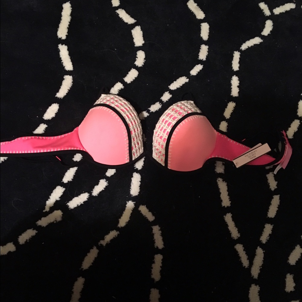 VS swimwear with tags 34C