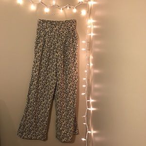 Palazzo pant in tan floral print
