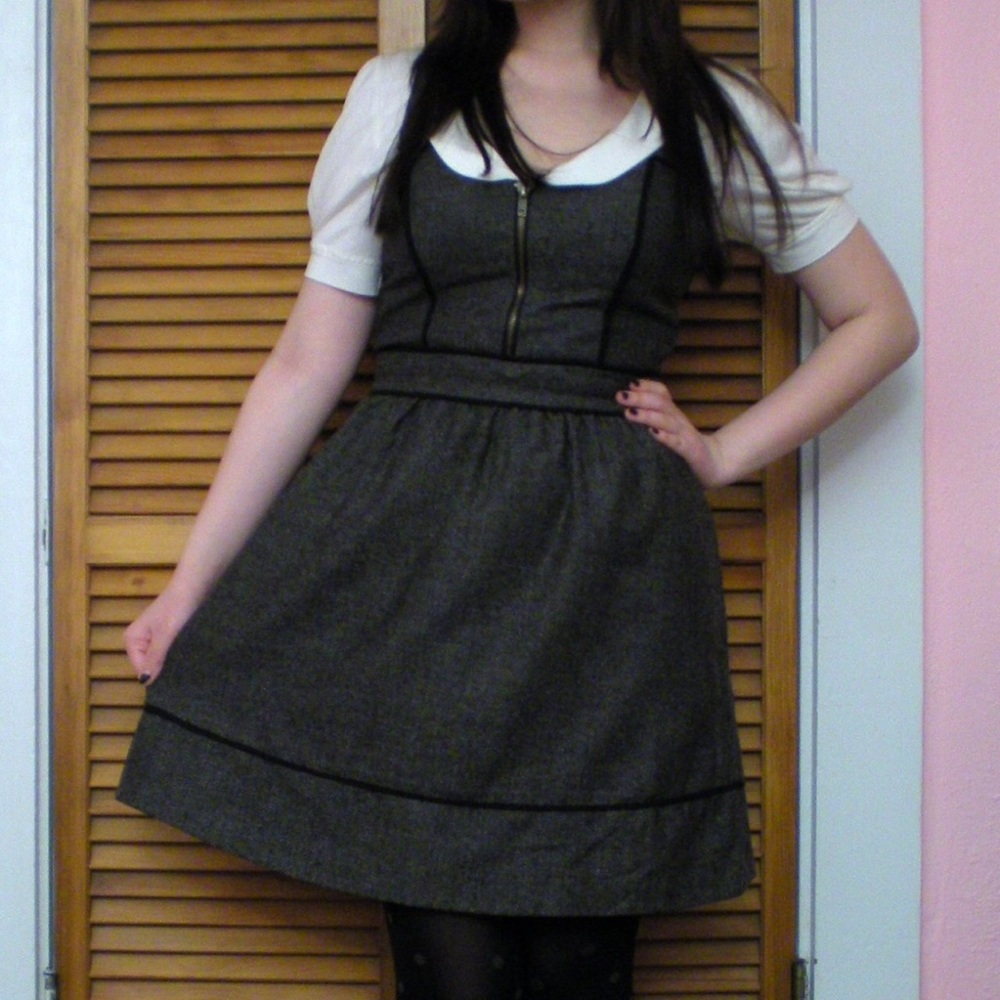 grey pinafore dress