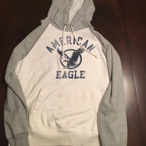 American Eagle Sweatshirt